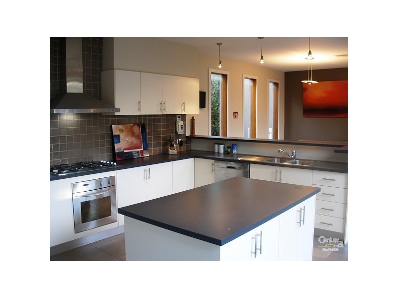 21 Ruby Joy Drive, Somerville VIC 3912