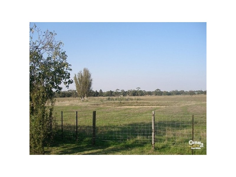 56 Bungower rd, Somerville VIC 3912