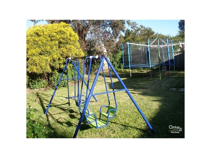 9 Buxton Crescent, Frankston VIC 3199