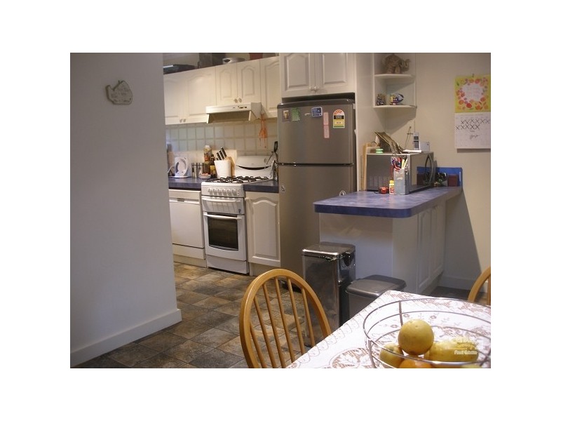 2 Colchester Court, Somerville VIC 3912