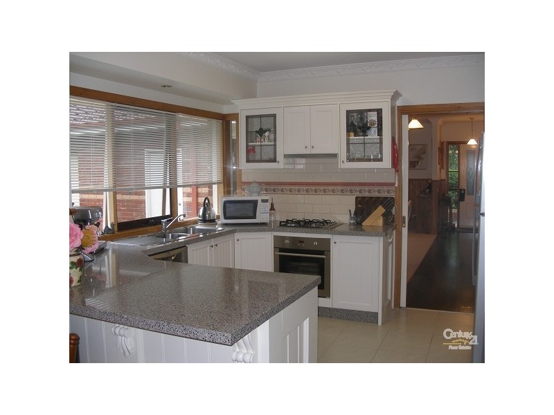 6 Pamela Court, Somerville VIC 3912