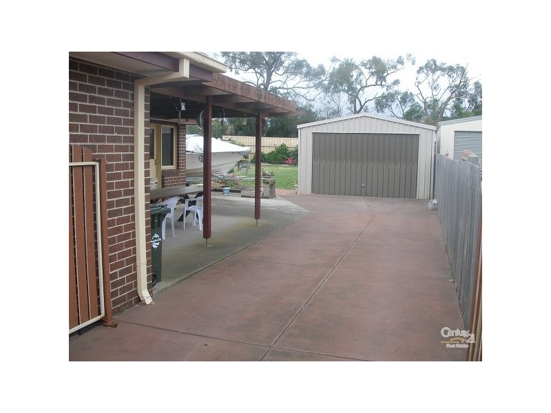 41 Taketa Crescent, Frankston VIC 3199