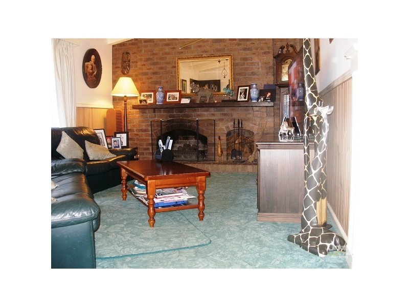 15 Sullivan Drive, Somerville VIC 3912