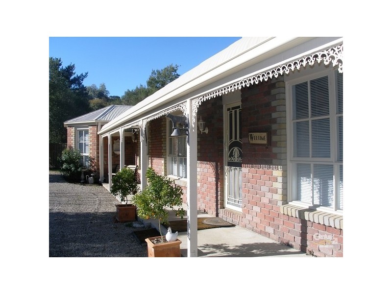 1 David Close, Somerville VIC 3912