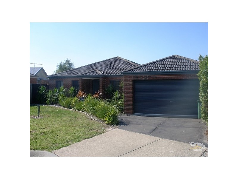 2 Dora Court, Somerville VIC 3912