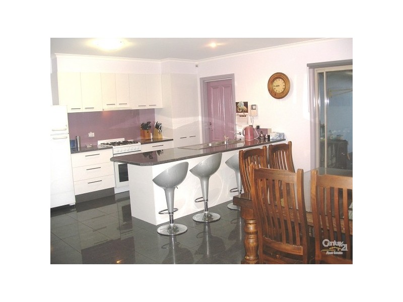 17 Melaleuca Drive, Hastings VIC 3915