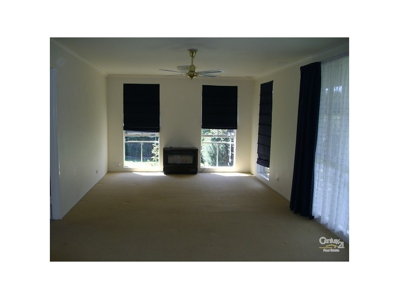 1 Sullivan Drive, Somerville VIC 3912