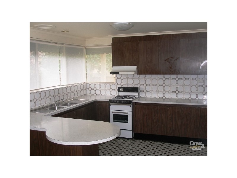 1 Sullivan Drive, Somerville VIC 3912