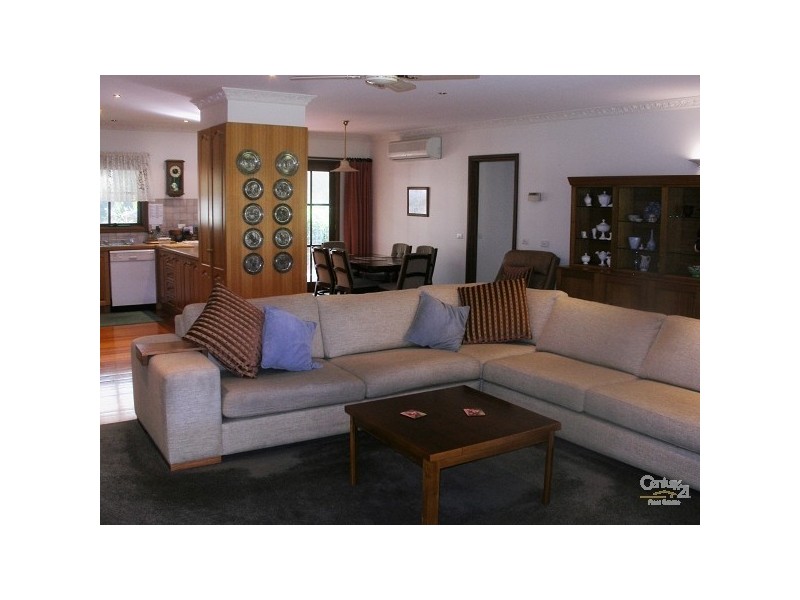 7 Crofters Hill Way, Somerville VIC 3912