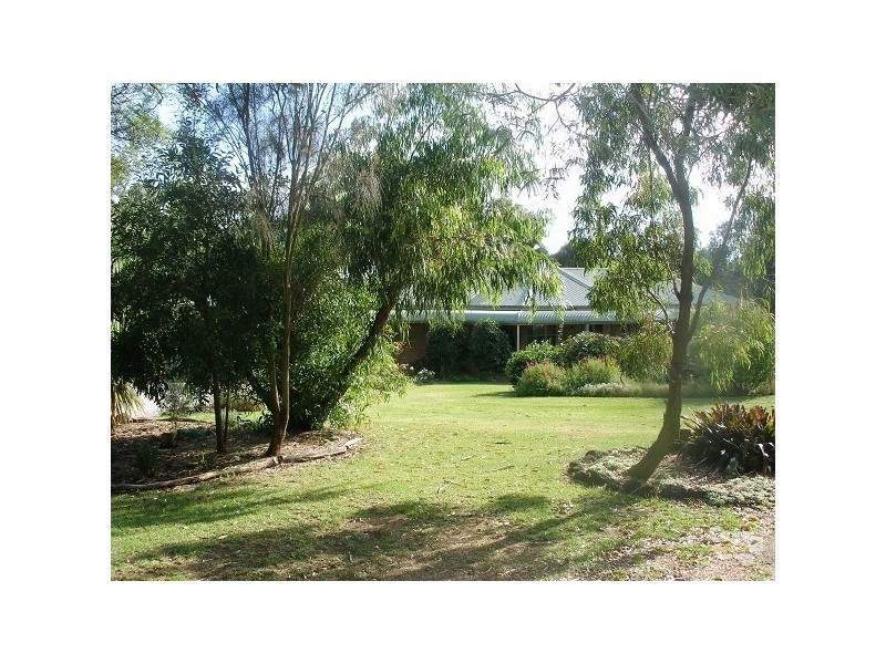 7 Crofters Hill Way, Somerville VIC 3912