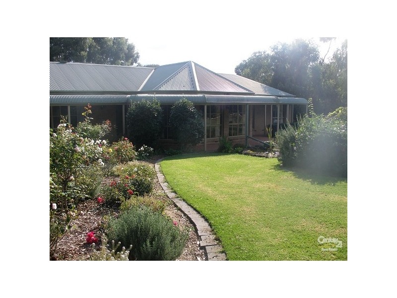 7 Crofters Hill Way, Somerville VIC 3912