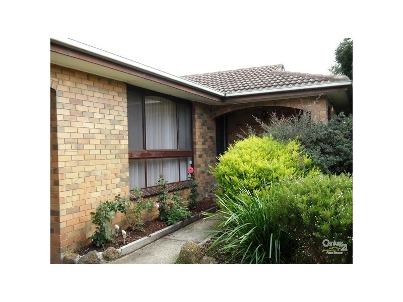 9 Deanswood Drive, Somerville VIC 3912