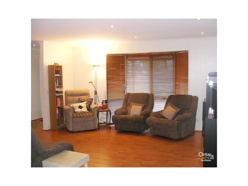 8 Lady Beverley Circuit, Somerville VIC 3912