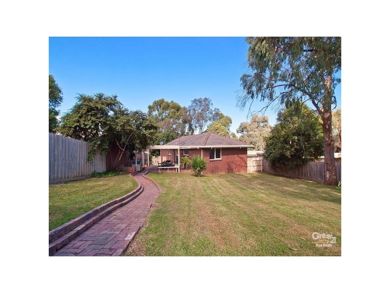 11 Cedar Street, Langwarrin VIC 3910