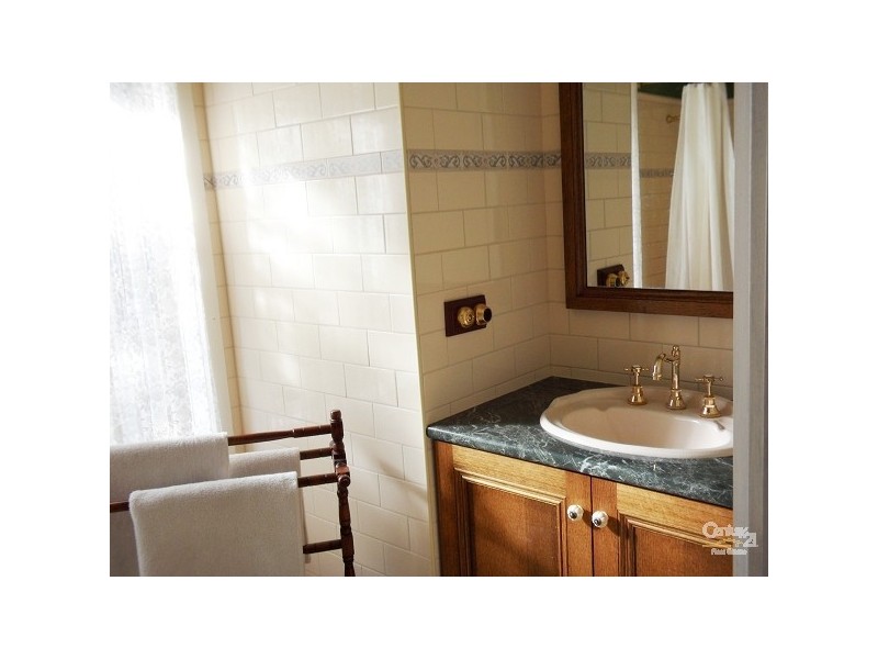 1 Willowdene Close, Somerville VIC 3912