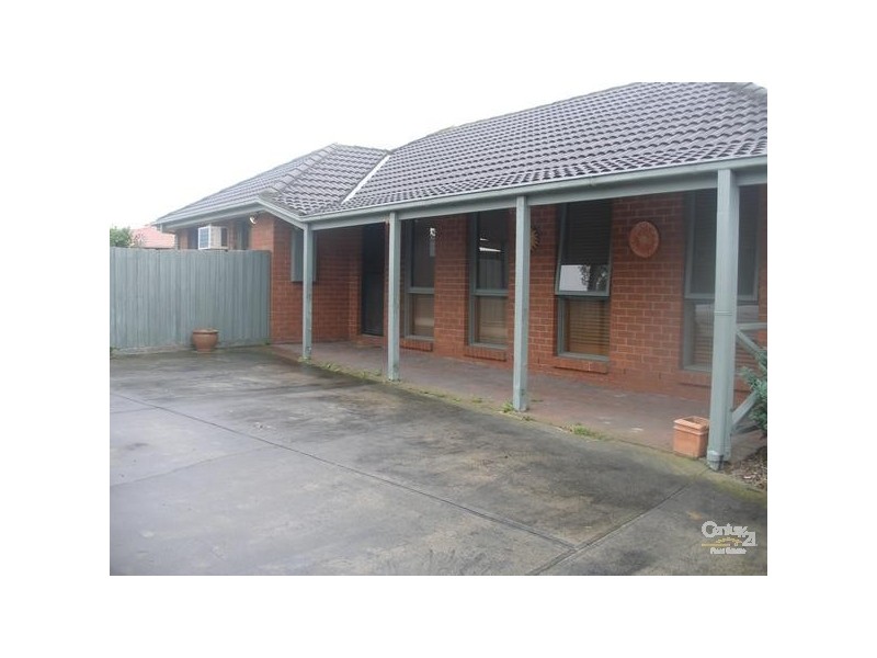 13 Fay Crt, Somerville VIC 3912