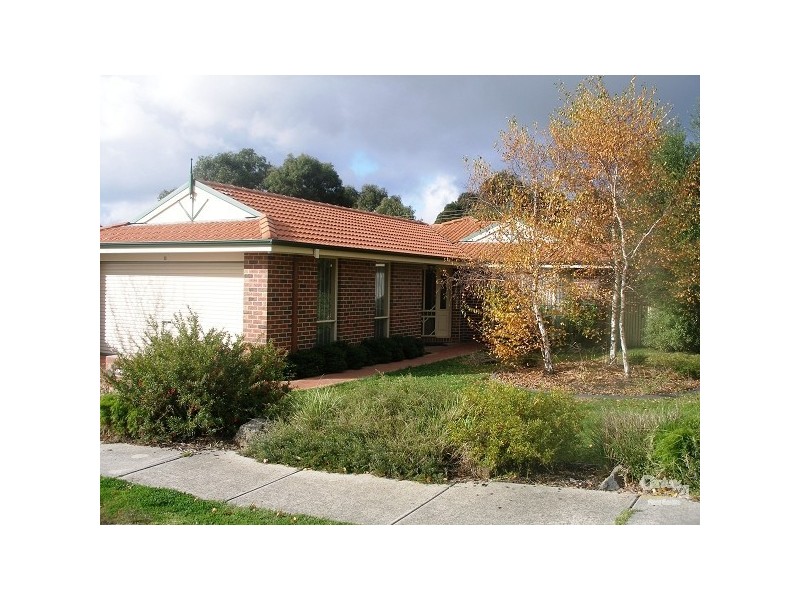 16 Kelly Drive, Langwarrin VIC 3910