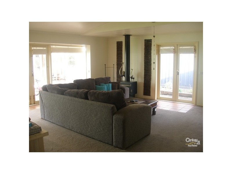 68 Pembroke Dve, Somerville VIC 3912