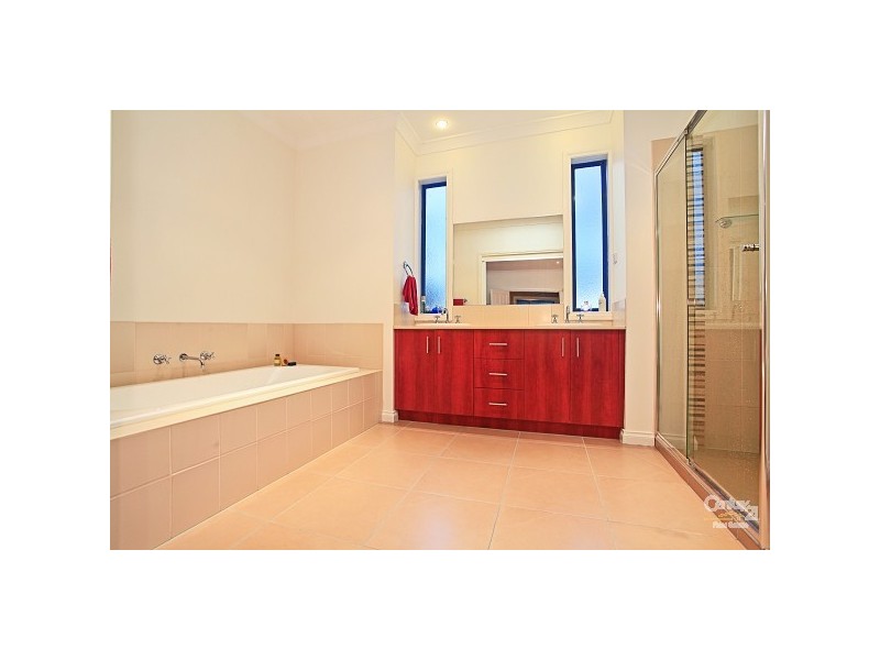 6 Tetragona Way, Frankston South VIC 3199