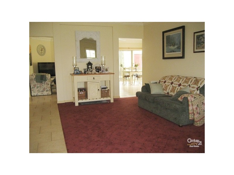 40 Whimbrel Crescent, Carrum Downs VIC 3201