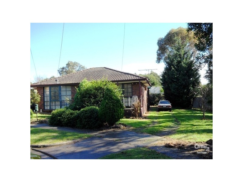 4 Turnberry Court, Frankston VIC 3199