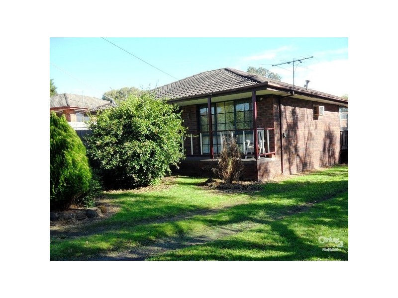 4 Turnberry Court, Frankston VIC 3199