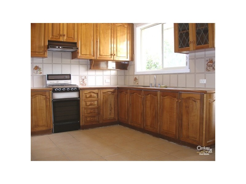 17 Gweno Ave, Frankston South VIC 3199