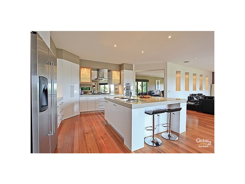 23 Sussex Road, Frankston South VIC 3199