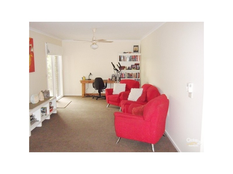 1 Cherry Close, Somerville VIC 3912
