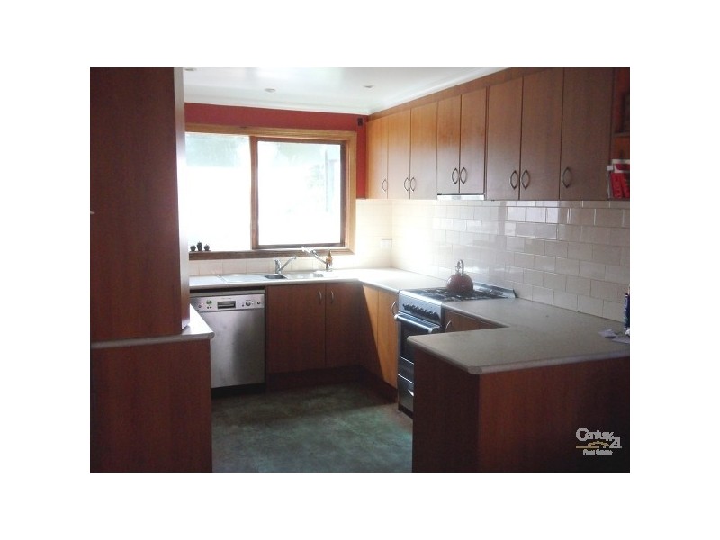 15 Queens Road, Pearcedale VIC 3912