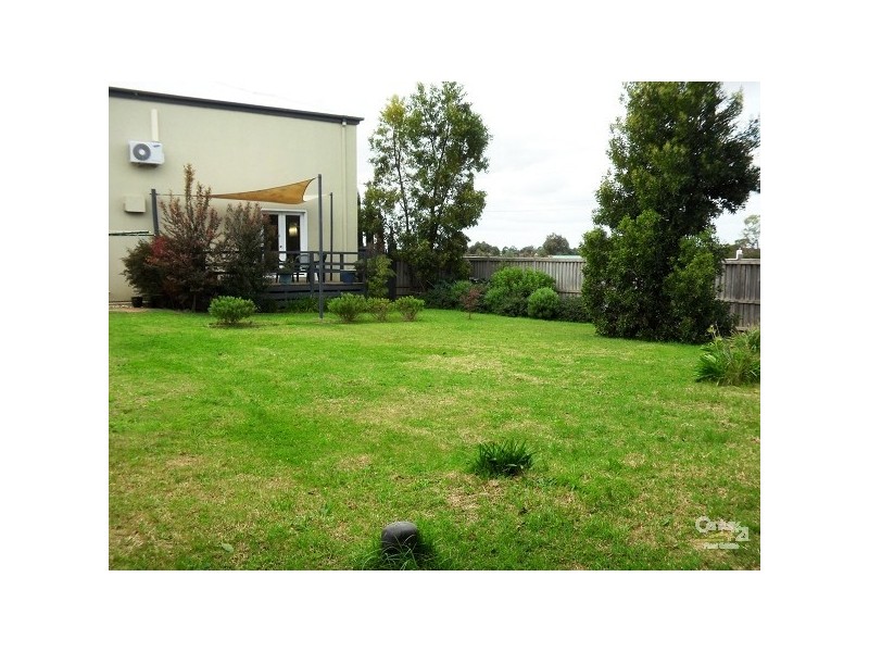 1 Trinity Drive, Langwarrin VIC 3910