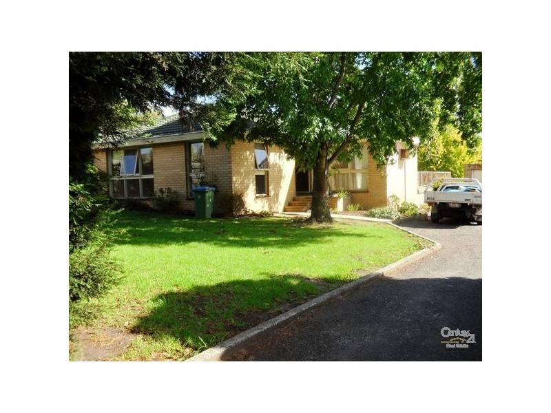 76 Eramosa Road East, Somerville VIC 3912