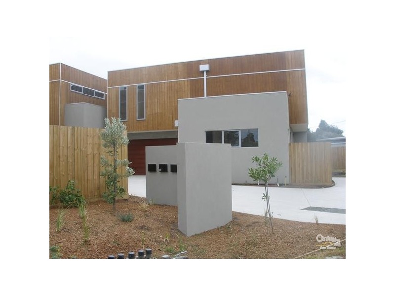 4/6 Grant Rd, Somerville VIC 3912