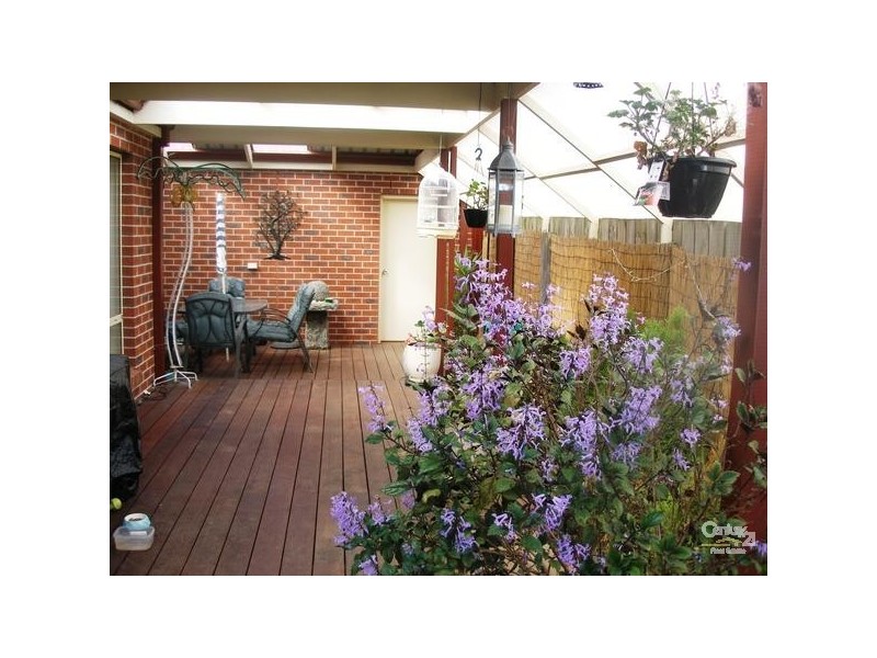 2 Regal Place, Somerville VIC 3912