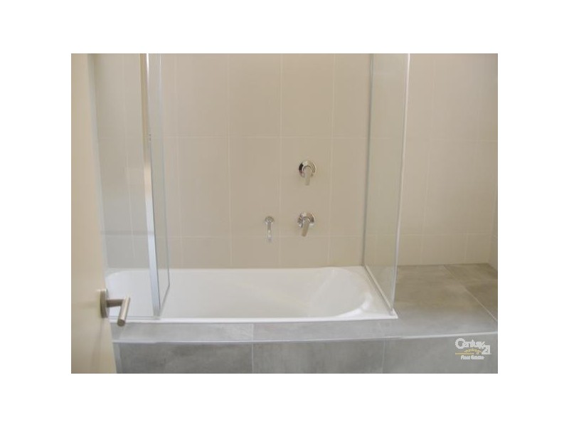 4/6 Grant Road, Somerville VIC 3912