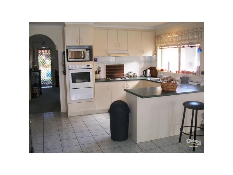 22 Michael Way, Somerville VIC 3912