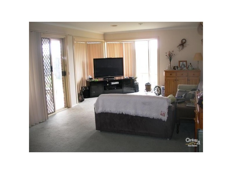 22 Michael Way, Somerville VIC 3912