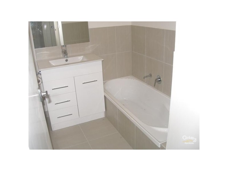 1/5 Grant Road, Somerville VIC 3912