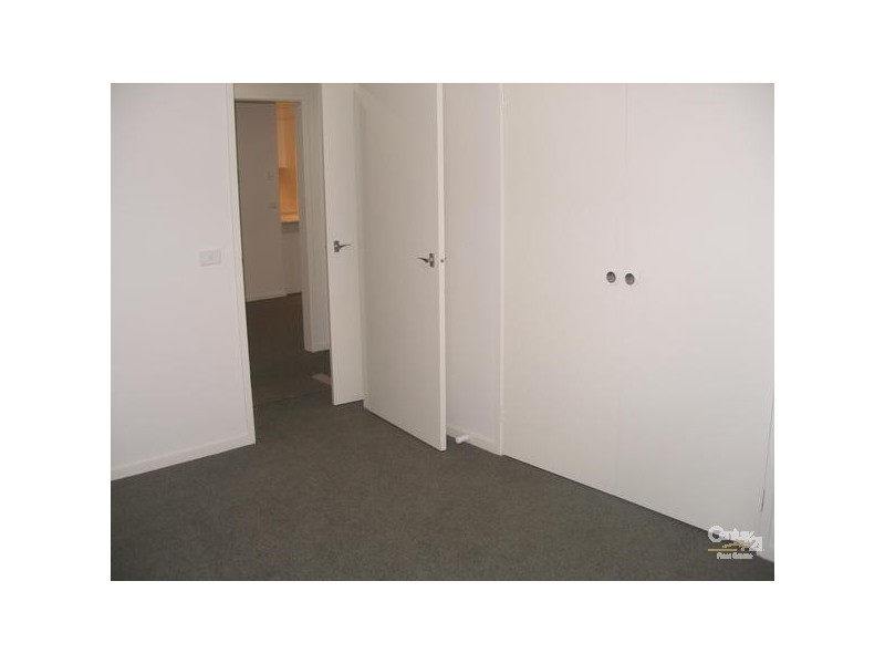 1/5 Grant Road, Somerville VIC 3912