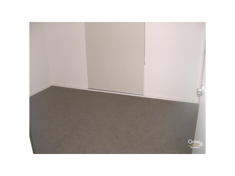 1/5 Grant Road, Somerville VIC 3912