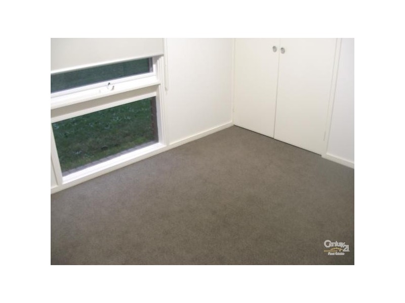 1/5 Grant Road, Somerville VIC 3912