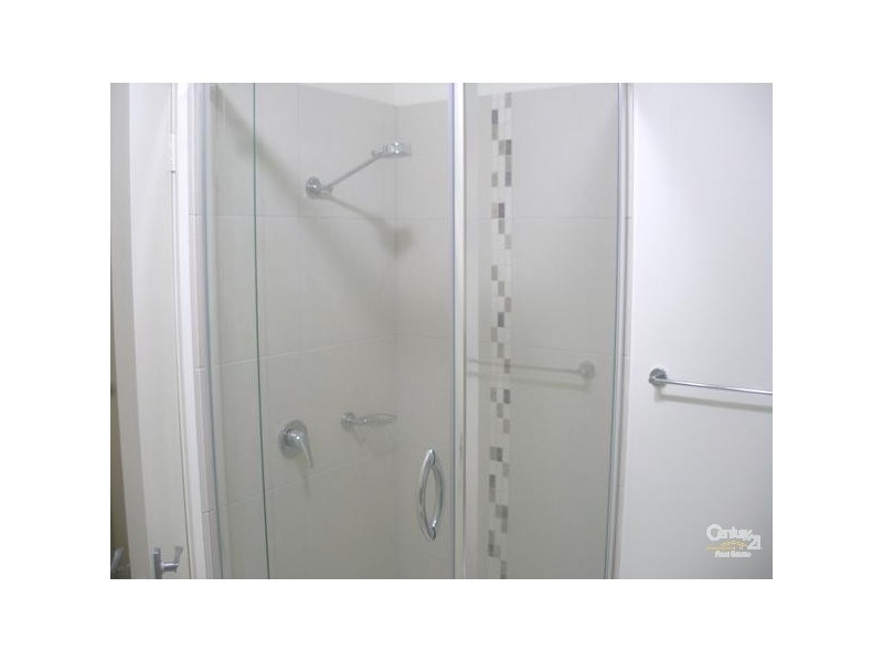 2/5 Grant Road, Somerville VIC 3912