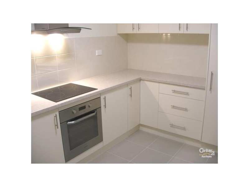 2/5 Grant Road, Somerville VIC 3912