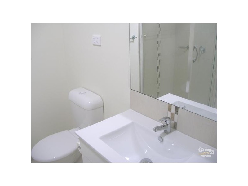 2/5 Grant Road, Somerville VIC 3912