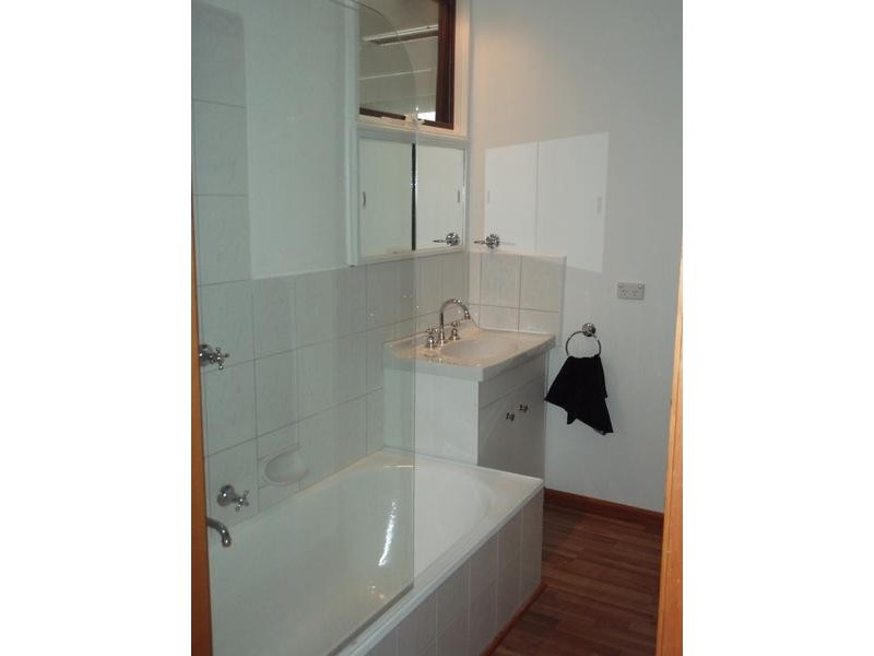 32B Eramosa Rd, Somerville VIC 3912