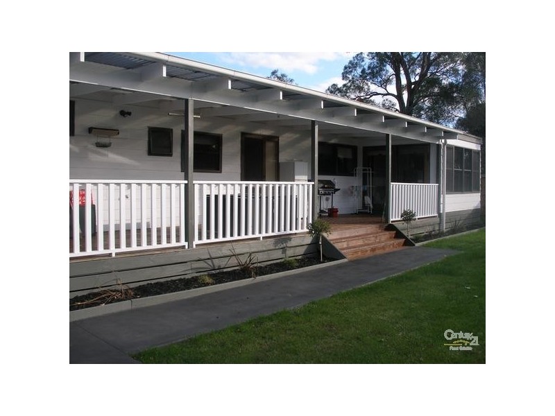 32B Eramosa Rd, Somerville VIC 3912