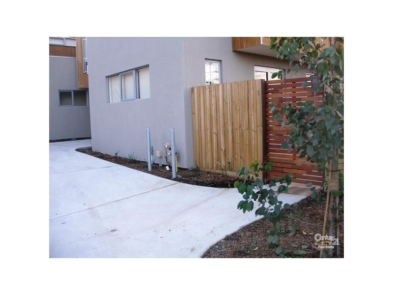 5/6 Grant Road, Somerville VIC 3912