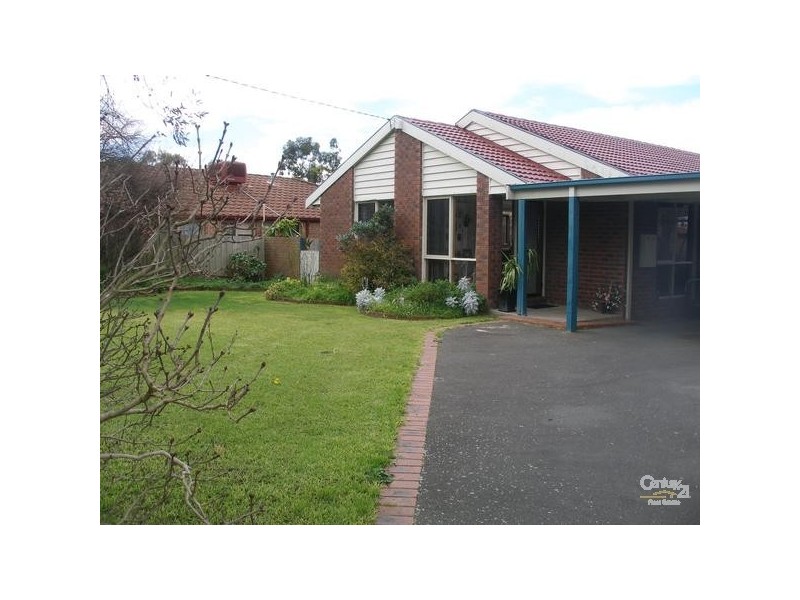 24 Elwood Drive, Pearcedale VIC 3912