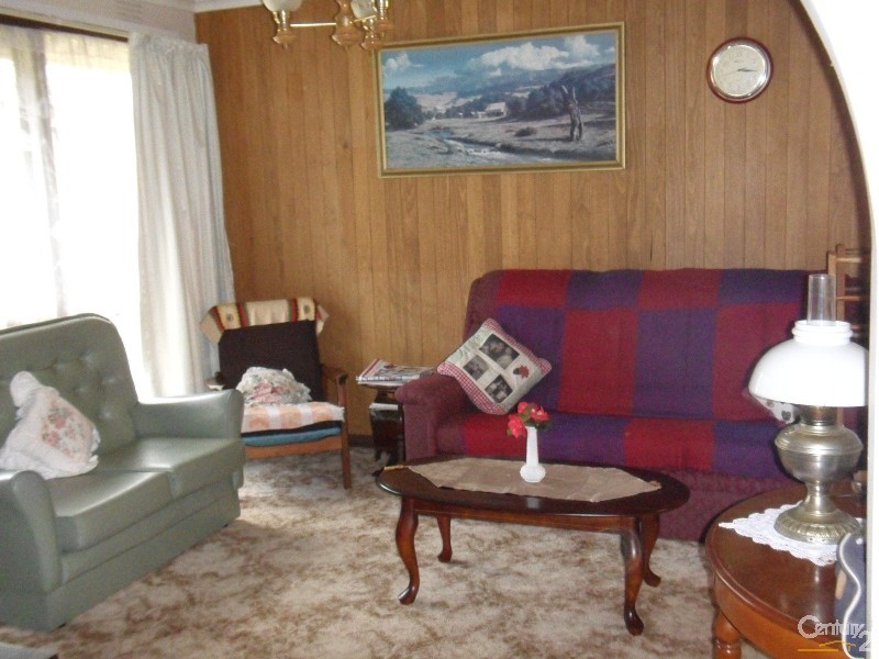 203-205 Smiths Lane, Cranbourne South VIC 3977