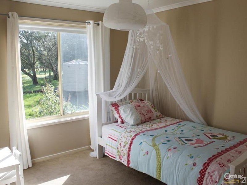 46 Lower Somerville Road, Somerville VIC 3912